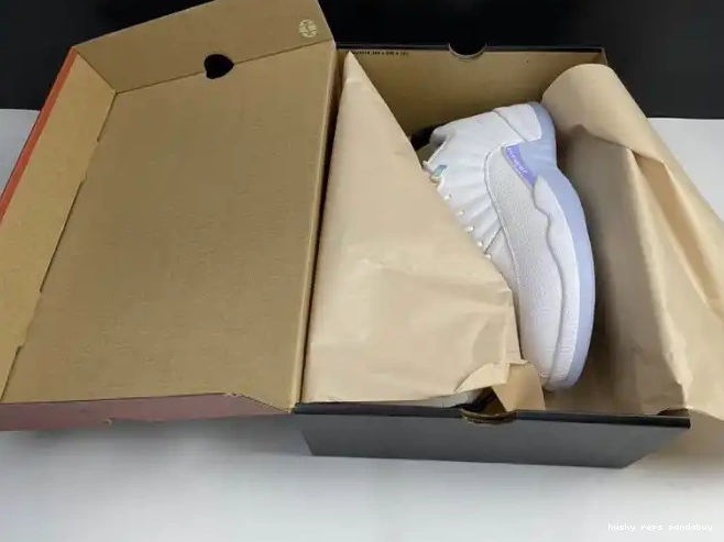 Rep Husky 12 DB0733-190 RETRO (2021) EASTER JORDAN AIR LOW 0404